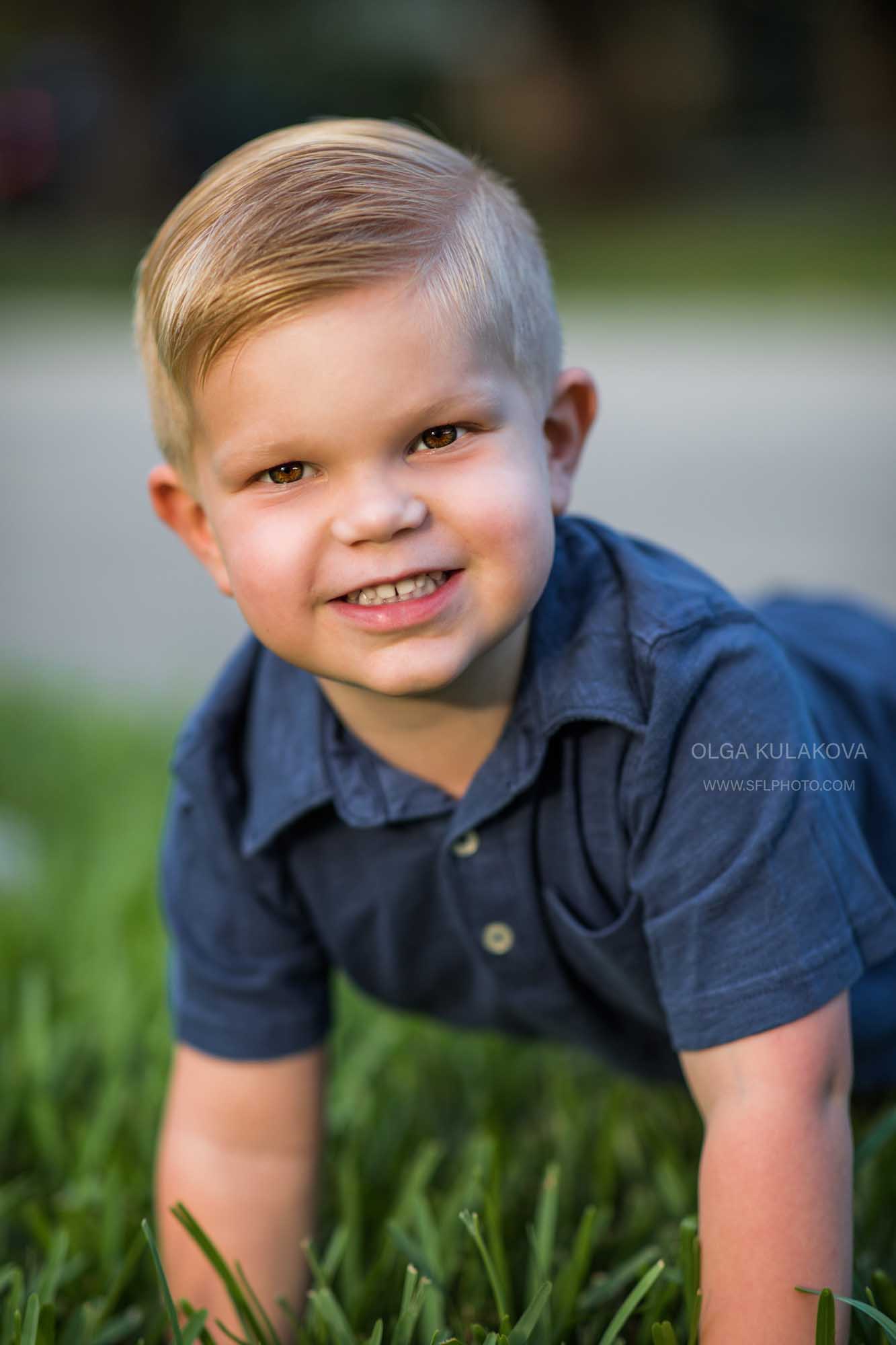 how-to-photograph-family-with-kids-miami-photographer-sflphoto